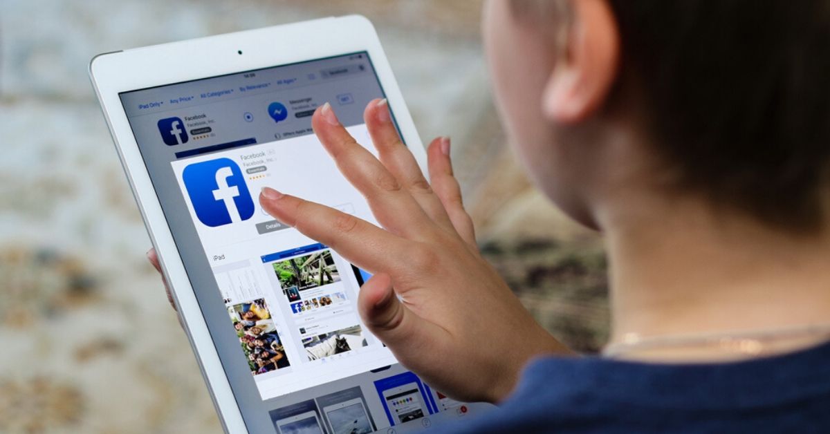 Is too much social media bad for your kid's brain? 