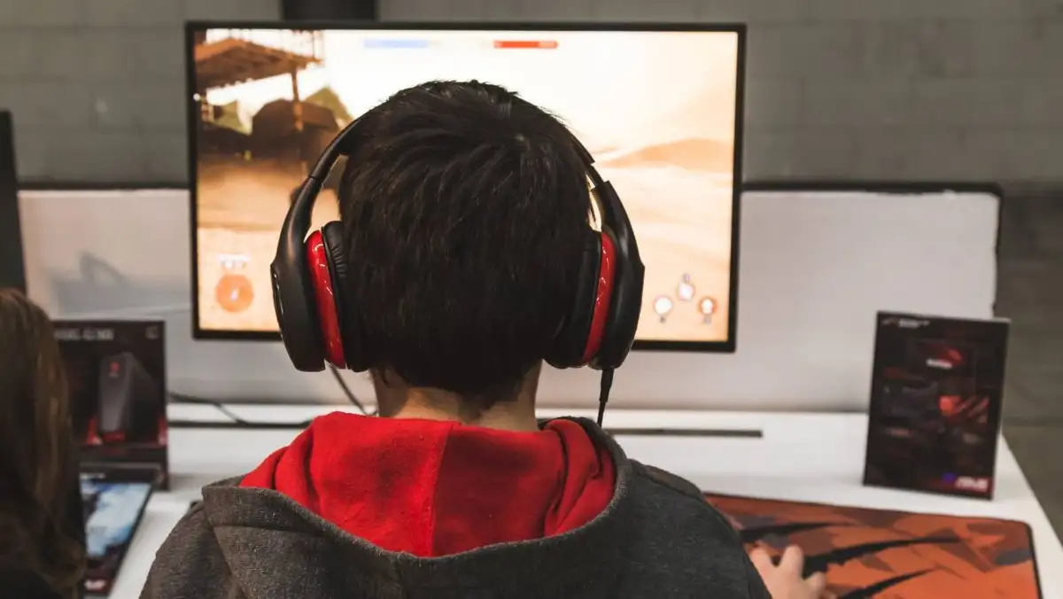 Ways to Keep Kids Safe from Scams in Free Games