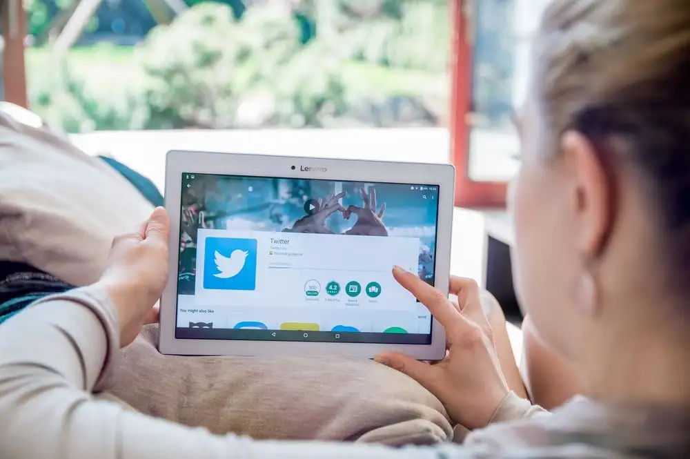 Was Eltern über die Datenschutzeinstellungen ihres Kindes auf Twitter erfahren sollten